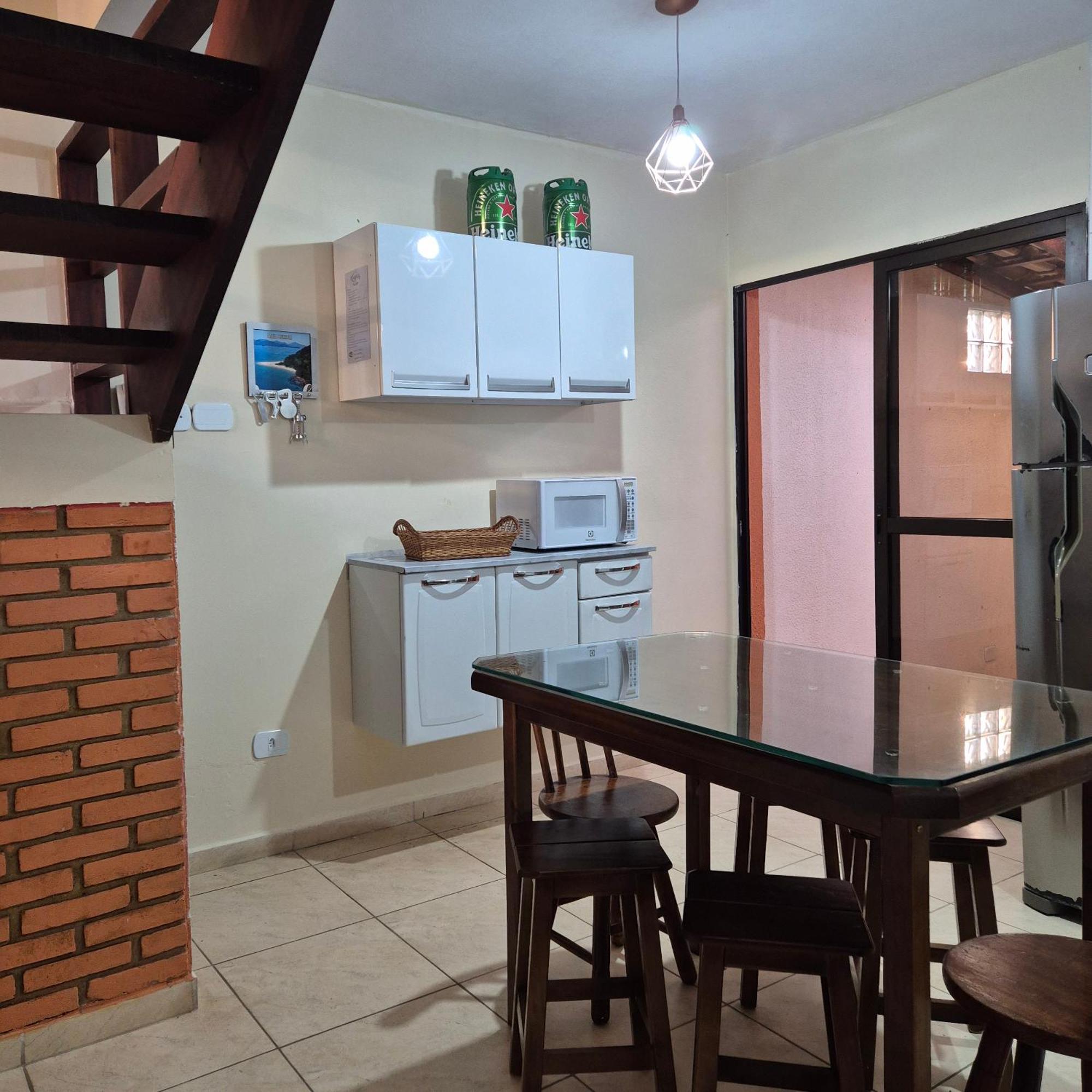 Casa 7 Em Ubatuba No Centro Condominio Com Piscina E Churrasqueira Buitenkant foto